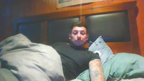 Snapshot of baadddboooy69 chatting on July 4, 2:40 am baadddboooy69 online show from July 4, 2:40 am