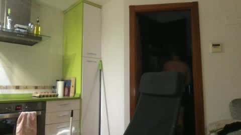 Snapshot of babakeror chatting on June 16, 10:12 pm BKR online show from June 16, 10:12 pm