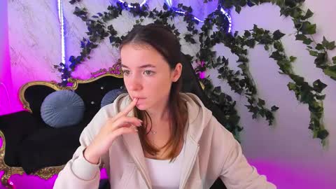 Babe online show from October 2, 6:31 am