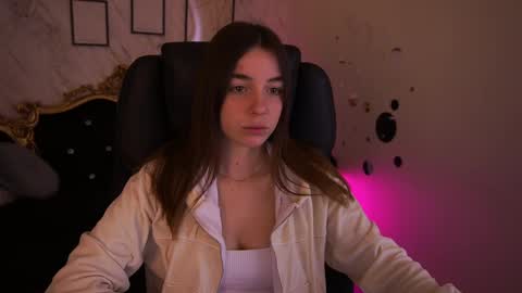 Babe online show from May 2, 6:40 am