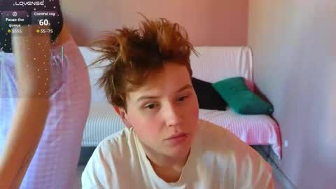 Snapshot of babees_eva chatting on May 11, 2:39 am Sweety Eva online show from May 11, 2:39 am