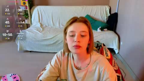 Snapshot of babees_eva chatting on May 24, 4:06 am Sweety Eva online show from May 24, 4:06 am