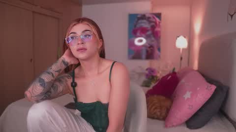 Snapshot of babesamanta chatting on February 26, 5:28 am Samanta online show from February 26, 5:28 am