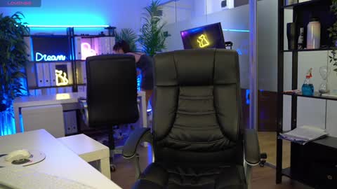 Olivia and Lexi online show from January 7, 3:42 am