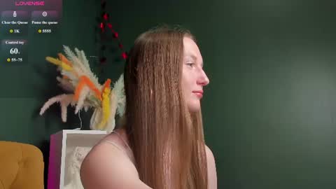 Snapshot of baby_annn chatting on July 15, 3:01 am Ann online show from July 15, 3:01 am