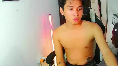 Snapshot of baby_aries69 chatting on May 28, 7:27 am your Baby Aries69 online show from May 28, 7:27 am