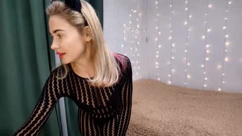 Alis online show from January 13, 3:39 pm