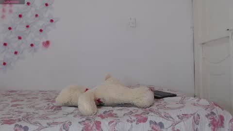 zaleya online show from January 3, 2:51 pm