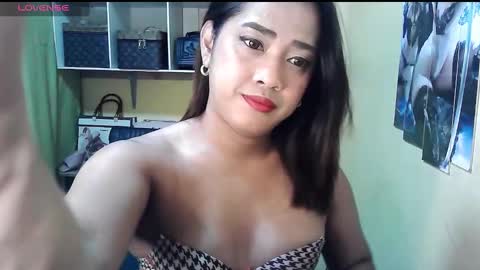 Snapshot of baby_cassandra chatting on December 28, 2:22 am cassandra online show from December 28, 2:22 am