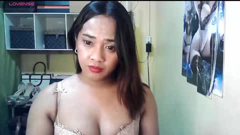 Snapshot of baby_cassandra chatting on January 6, 3:51 pm cassandra online show from January 6, 3:51 pm