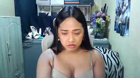 Snapshot of baby_cassandra chatting on November 14, 6:06 pm cassandra online show from November 14, 6:06 pm