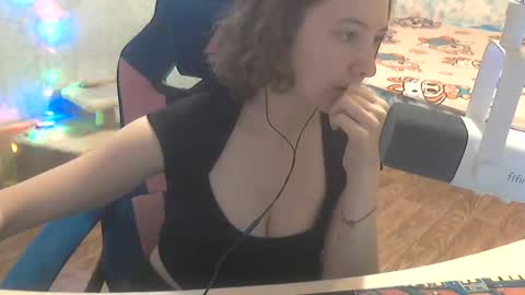 Chloe online show from June 5, 12:39 am