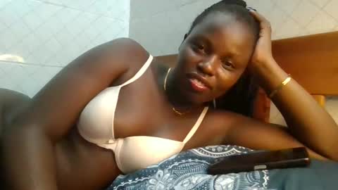 Snapshot of baby_cool430496 chatting on February 3, 6:17 pm baby cool online show from February 3, 6:17 pm