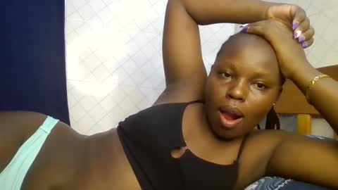 Snapshot of baby_cool430496 chatting on February 10, 2:52 am baby cool online show from February 10, 2:52 am