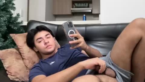 Snapshot of baby_cortesxxx chatting on July 19, 12:25 am David Cortes online show from July 19, 12:25 am