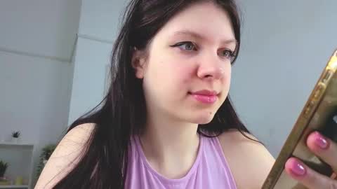 Evalena maybe just Eva online show from January 8, 5:10 am