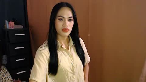 Nathalia online show from September 12, 8:20 pm