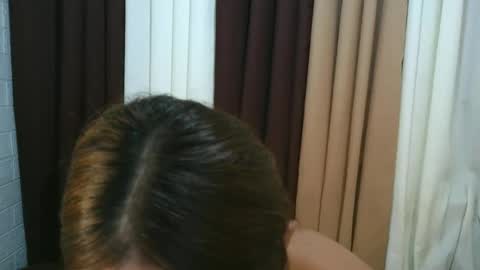 Snapshot of baby_girl_maxine chatting on April 19, 6:10 pm hello every one i am maxine online show from April 19, 6:10 pm