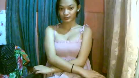 Snapshot of baby_girlhot062006 chatting on May 14, 3:46 am baby_girlhot062006 online show from May 14, 3:46 am