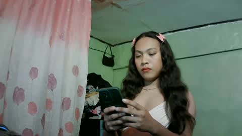 Snapshot of baby_hanabi chatting on March 2, 9:31 am Viatrice online show from March 2, 9:31 am