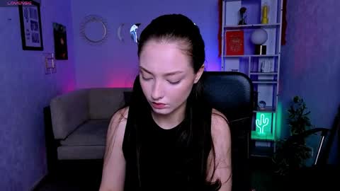 Snapshot of baby_hotte chatting on June 2, 5:42 am baby online show from June 2, 5:42 am