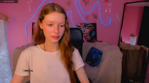 Snapshot of baby_hotte chatting on June 3, 6:05 am baby online show from June 3, 6:05 am