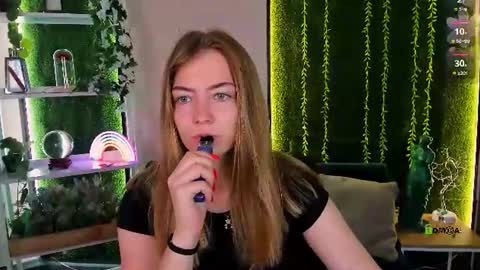 Snapshot of baby_hotte chatting on July 23, 5:49 am baby online show from July 23, 5:49 am