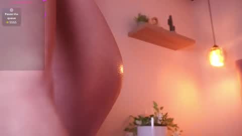 Snapshot of baby_june1 chatting on May 17, 3:59 am Baby june online show from May 17, 3:59 am