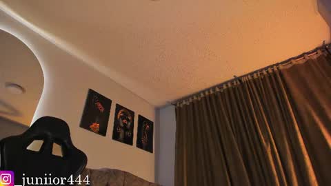 Snapshot of baby_junior420 chatting on June 22, 1:18 am Junior Independent Model online show from June 22, 1:18 am