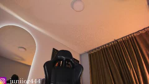Snapshot of baby_junior420 chatting on July 2, 1:05 am Junior Independent Model online show from July 2, 1:05 am