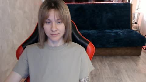 Snapshot of baby_kitte chatting on June 6, 9:58 am baby_kitte online show from June 6, 9:58 am