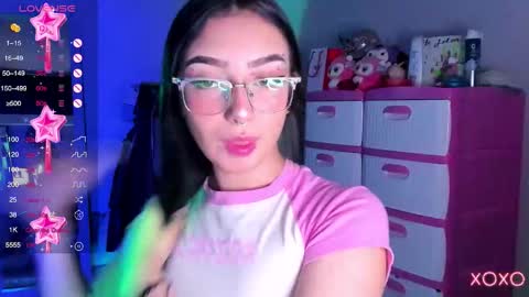 lily online show from September 9, 11:10 am