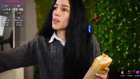 Snapshot of baby_nyco chatting on November 20, 5:45 pm Baby Nico online show from November 20, 5:45 pm