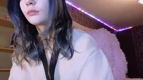 Snapshot of baby_onface chatting on July 11, 7:27 pm Alice online show from July 11, 7:27 pm