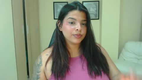 baby_peach2 online show from April 7, 6:52 pm