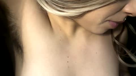 Snapshot of baby_roose chatting on June 5, 5:36 am Baby online show from June 5, 5:36 am