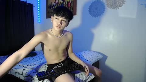 Snapshot of baby_simph chatting on January 14, 5:01 pm Josh online show from January 14, 5:01 pm