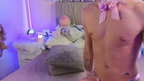 Snapshot of baby_xian chatting on December 31, 4:16 am Dani online show from December 31, 4:16 am