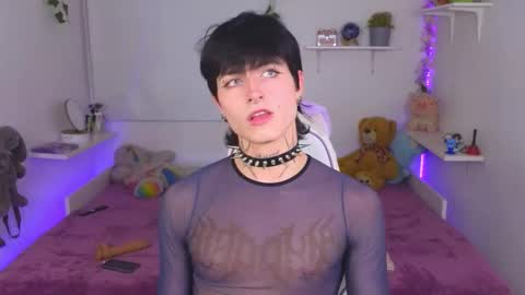 Snapshot of baby_xian chatting on November 14, 5:28 am Dani online show from November 14, 5:28 am