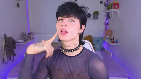 Snapshot of baby_xian chatting on November 28, 5:21 am Dani online show from November 28, 5:21 am