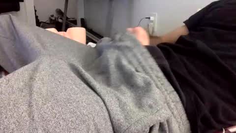 Snapshot of babyboii42o chatting on December 30, 3:47 am babyboii42o online show from December 30, 3:47 am