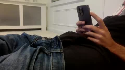 Snapshot of babyboii42o chatting on October 31, 10:55 pm babyboii42o online show from October 31, 10:55 pm