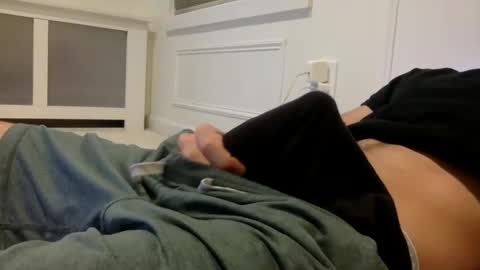 Snapshot of babyboii42o chatting on November 7, 3:06 am babyboii42o online show from November 7, 3:06 am