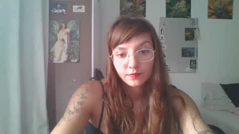 Snapshot of babydemon6 chatting on January 8, 3:07 pm babydemon6 online show from January 8, 3:07 pm