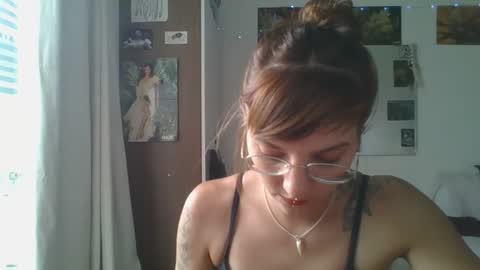 Snapshot of babydemon6 chatting on January 10, 4:20 pm babydemon6 online show from January 10, 4:20 pm