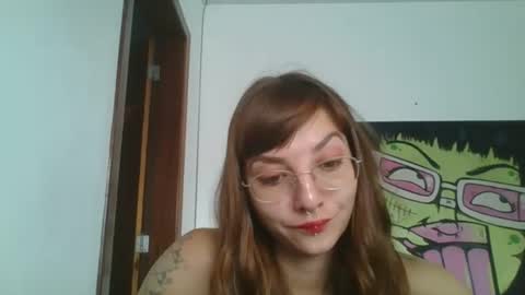 Snapshot of babydemon6 chatting on January 19, 1:12 pm babydemon6 online show from January 19, 1:12 pm