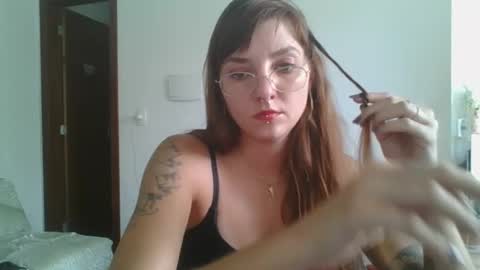 Snapshot of babydemon6 chatting on January 21, 4:37 pm babydemon6 online show from January 21, 4:37 pm