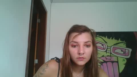 Snapshot of babydemon6 chatting on February 23, 2:04 pm babydemon6 online show from February 23, 2:04 pm