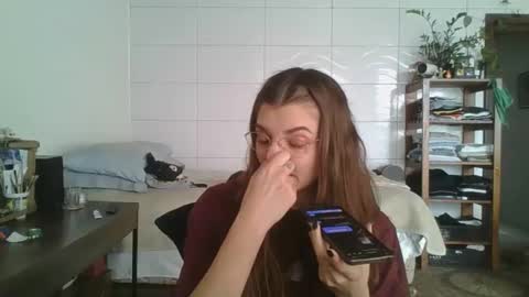 Snapshot of babydemon6 chatting on September 14, 5:34 pm babydemon6 online show from September 14, 5:34 pm