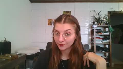 Snapshot of babydemon6 chatting on October 9, 7:01 pm babydemon6 online show from October 9, 7:01 pm